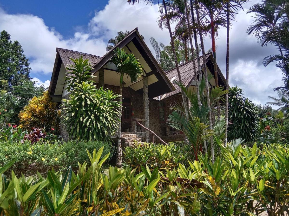 Tree Tops River Huts Курортный комплекс