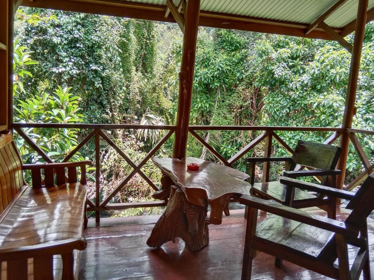 Tree Tops River Huts Курортный комплекс 2*